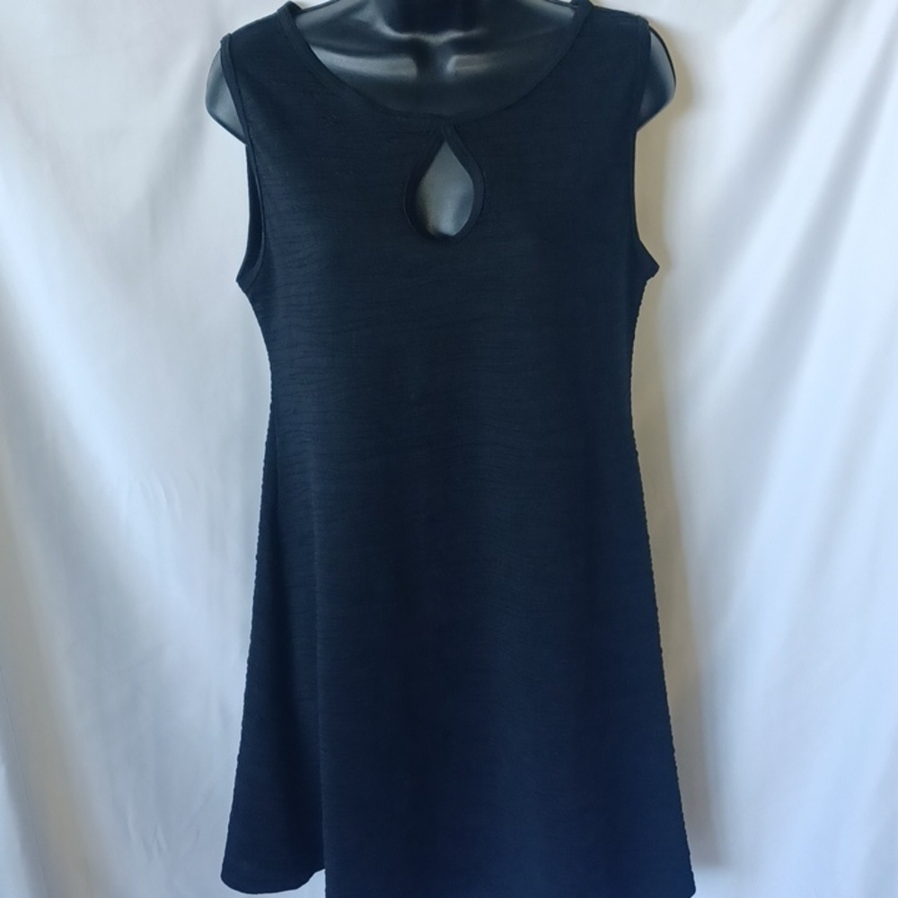 NWT Laura Hlavac Womens Black Keyhole Sleeveless Knee length Sheath Dress Size M